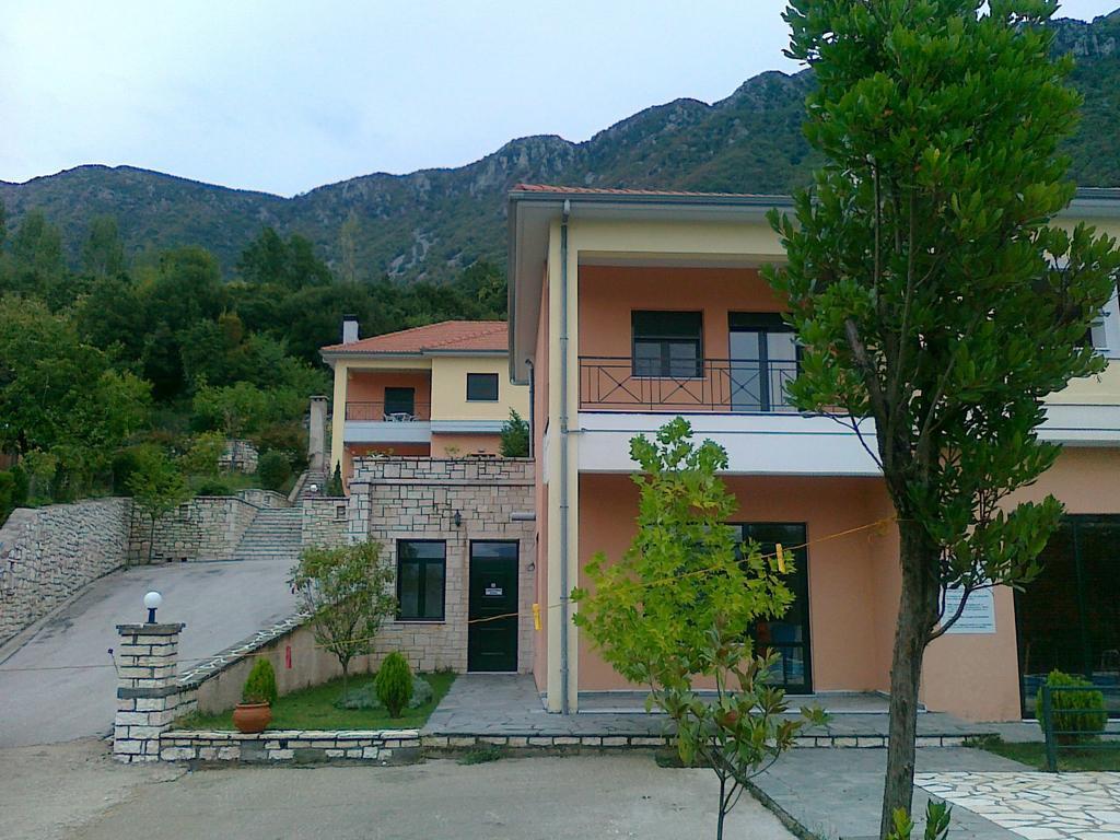 Guesthouse Anthoula Derviziana Buitenkant foto